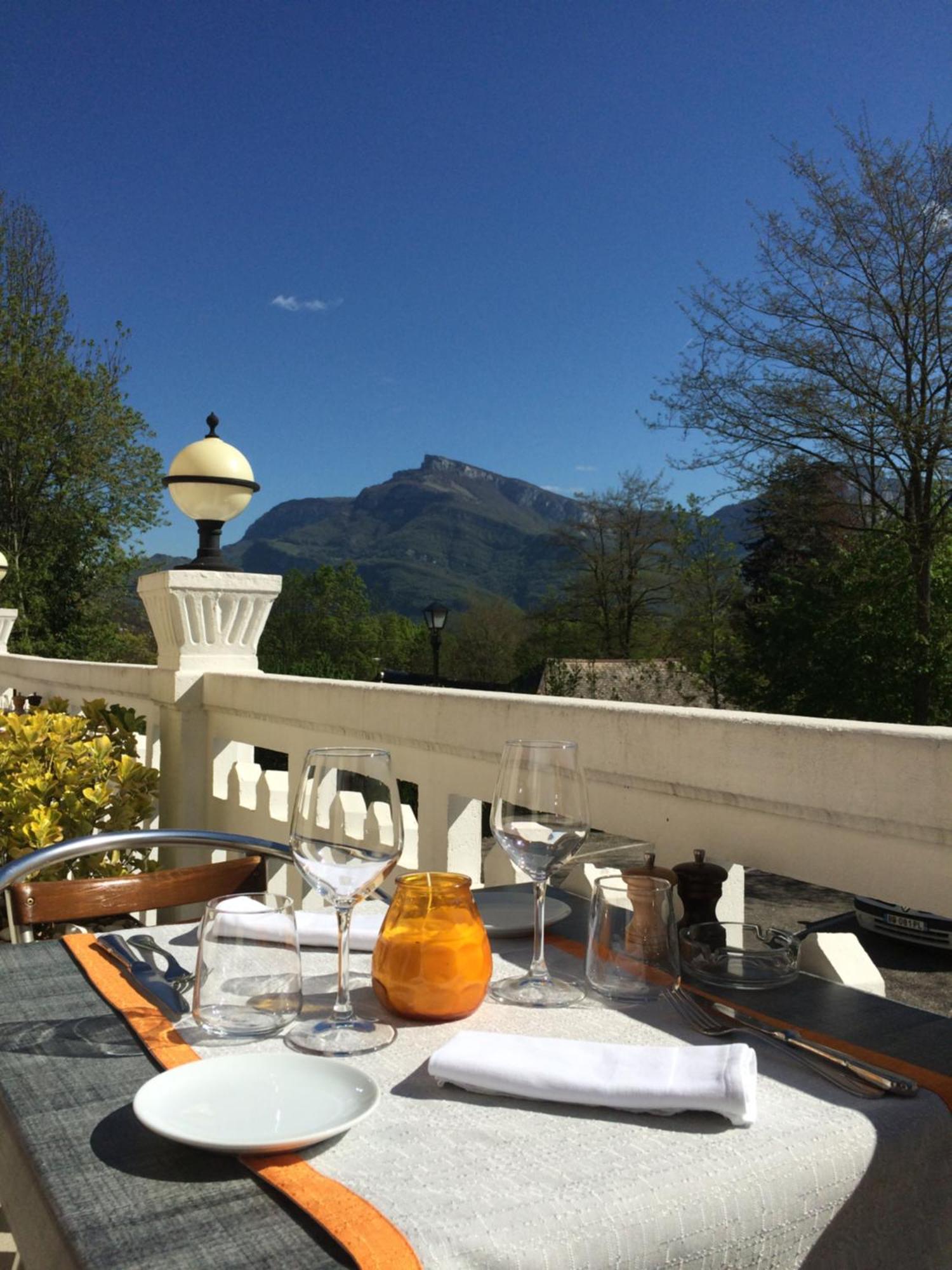 Hotel Spa & Restaurant O Pervenches Chambéry Kültér fotó